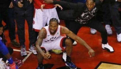  圣保利边后卫插上建功，替补奇兵绝杀改写比分  